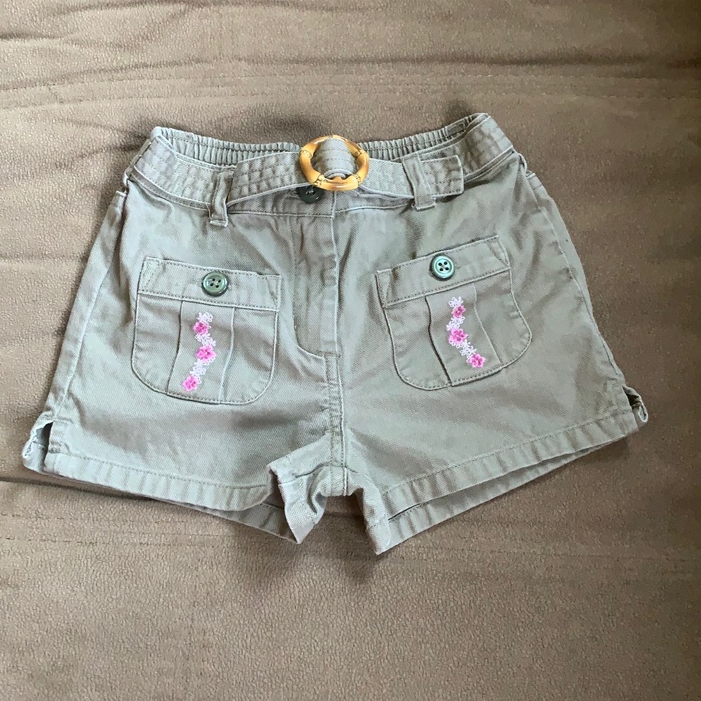 JANIE AND JACK SHORTS. Sz 18 to 24 mos. Like New.